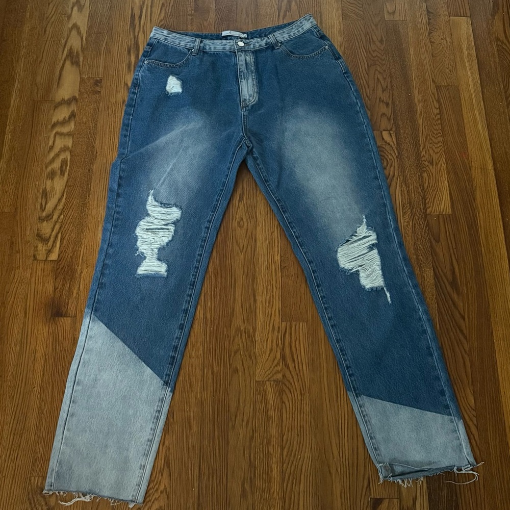 Distressed Blue colorblock Jeans with Light Gray Accents